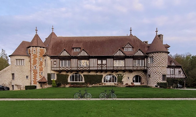 Les Chapelles-Bourbon Bed & Breakfast | Chambres d'Hôtes Le Manoir de Beaumarchais