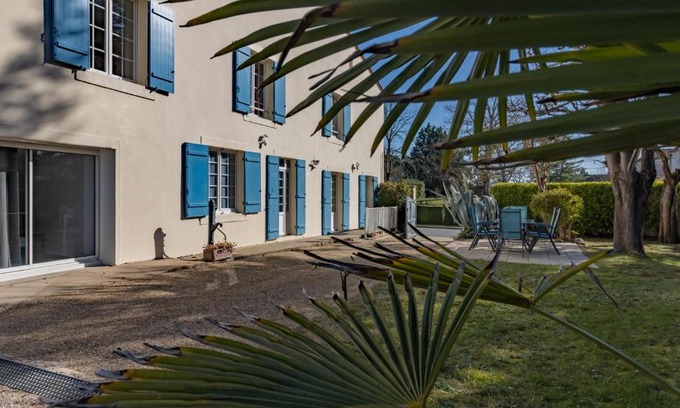 Le Fleix Bed & Breakfast | Chambres et Gîtes Les Deux Chênes près de Bergerac
