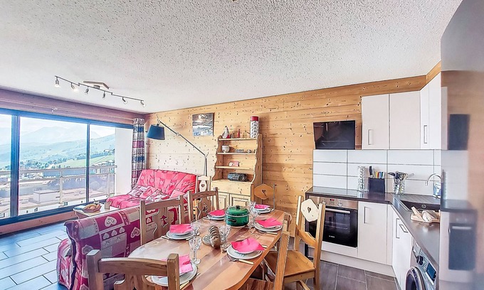 La Toussuire Apartment | Champ Bozon by Interhome