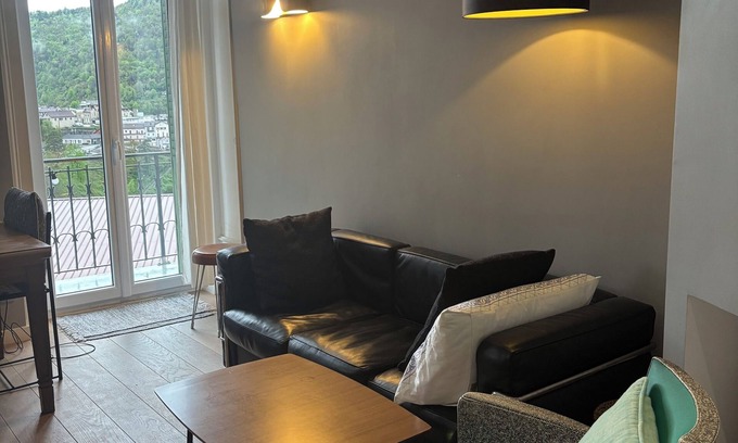 Saint-Claude Apartment | Character apartment with very good standing, overlooking the town of Saint Claude