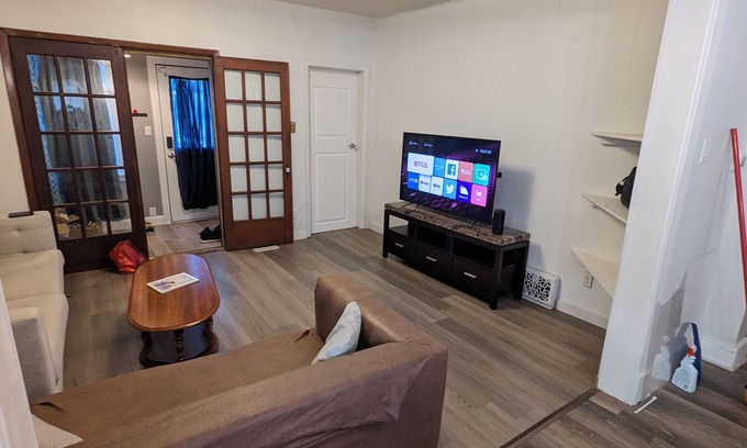 Thunder Bay House | Character Home Away from Home