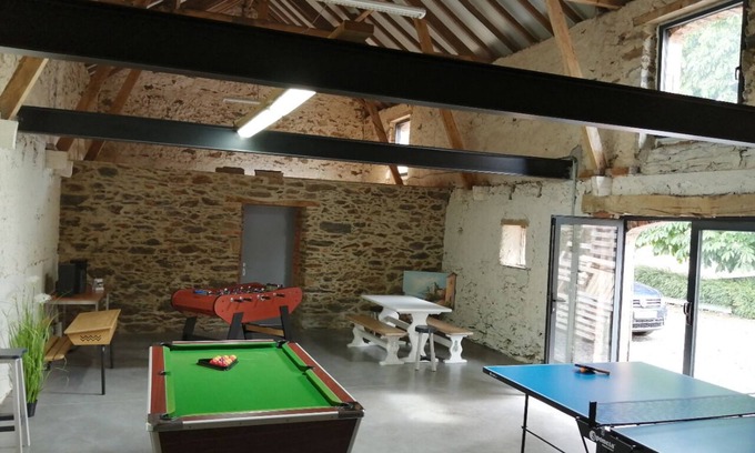 Mouchamps Cottage | Character house LE FIGONIER 15 Pers + Playroom