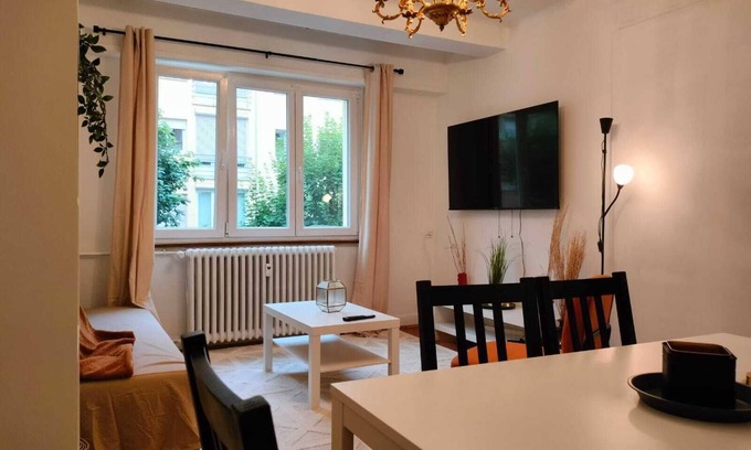 Vauban Apartment | Charismatic Orangerie-15min walk EU Parliament-balcony-Wi-Fi-Tv