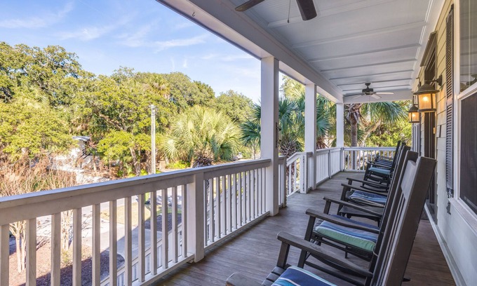 Sunset Point House | Charleston Coast Vacations "Moore to Life"