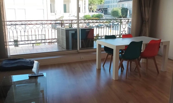Oyonnax Apartment | Charm and comfort in the heart of the city - Furnished T4 apartment