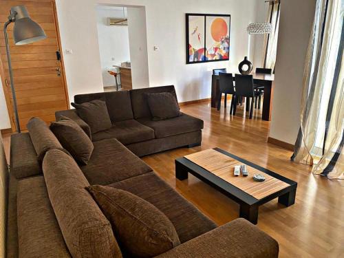 City Centre Apartment | Charm Flat in the heart of the City Center - Balcony & view