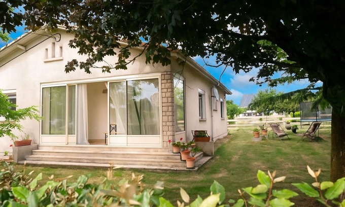 Villemain Cottage | Charmant Gîte à la Ferme Georgelet