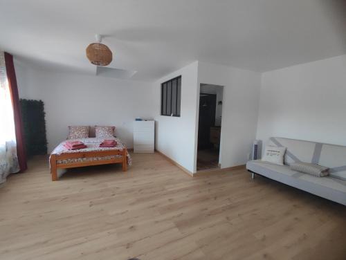 Courbillac Apartment | Charmant studio le 1864
