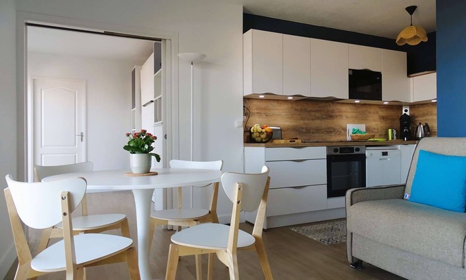 Arcachon Apartment | Charmant T2 entièrement rénové avec vue imprenable sur le bassin