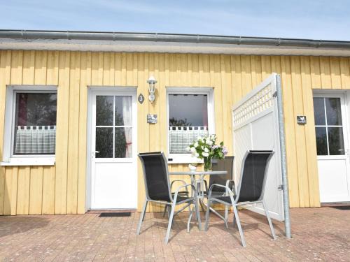 Wiek Apartment | Charmante Ferienwohnung mit Garten in Wiek