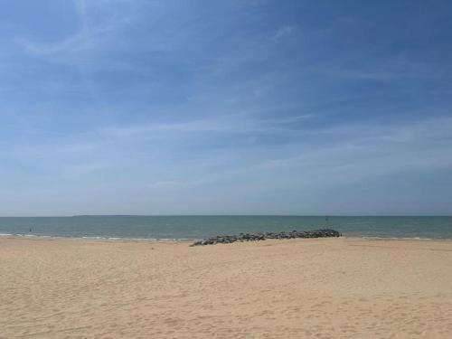 Quartier des Dunes Apartment | Charmante Maisonnette à deux pas de la plage