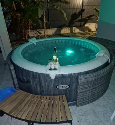 Le Vauclin House | charmante Villa avec Jacuzzi, jardin et BBQ