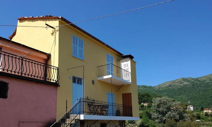Tavole House | Charmantes Landhaus mit Pool und Großer Terrasse