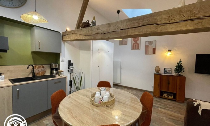 Saint-Hilaire-le-Vouhis Cottage | Charming cottage in Vendée near Puy du Fou
