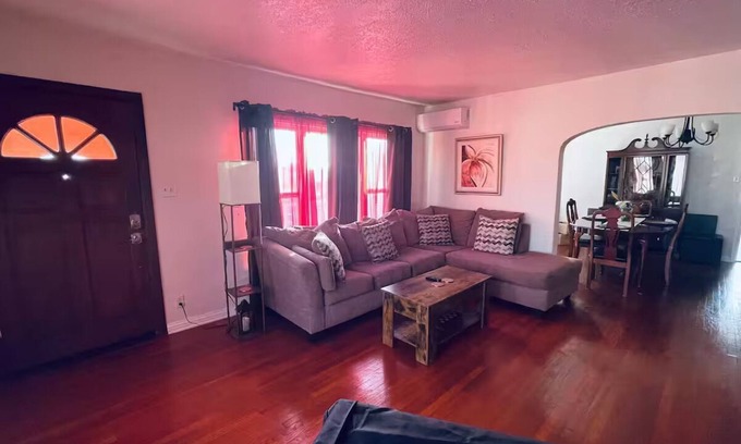 View Park-Windsor Hills Apartment | Charming, Cozy Casita!