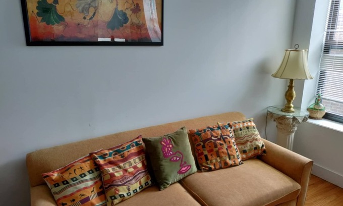 Williamsbridge Apartment | Charming 1-bedroom apartment in enchanting The Bronx with AC