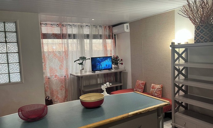 Pa'ofa'i Apartment | Charming 1-bedroom apartment with WiFi, AC in enjoyable Papeete