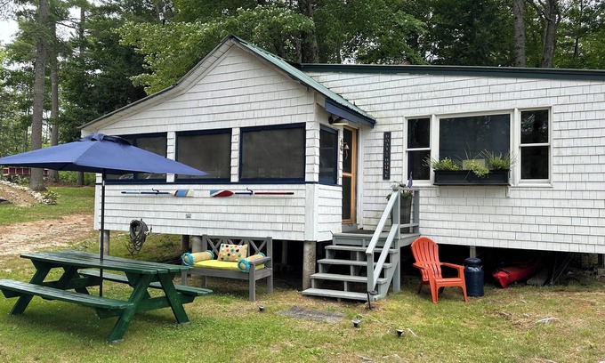 Sweden Cabin | Charming 1-bedroom cabin in fabulous Sweden with WiFi