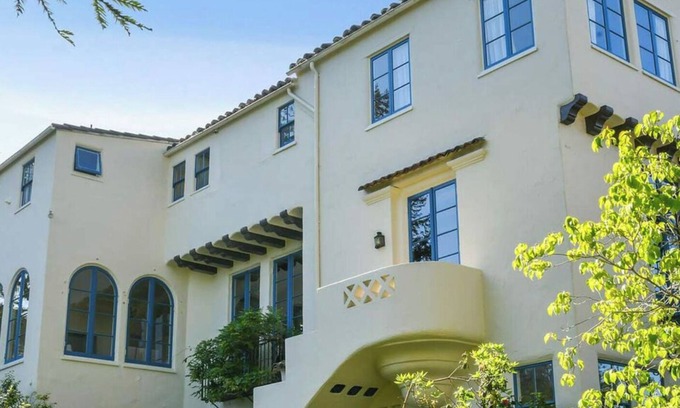 Berkeley House | Charming 1924 unit with garden, modern updates, and serene Berkeley views.