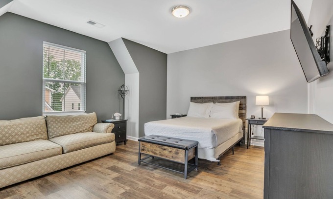 Greenville - Spartanburg Apartment | Charming 1BD/1BA Studio, 4 Miles to Downtown GVL