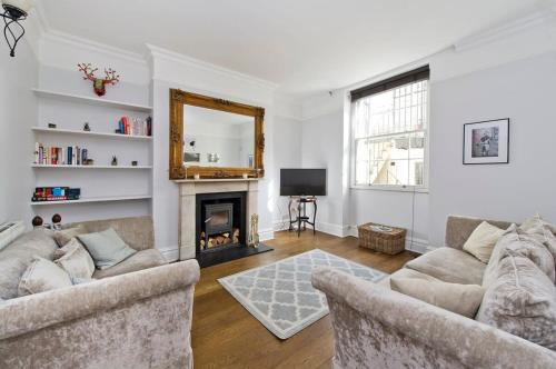 Warwick Apartment | Charming 2-Bed Apt, Pimlico
