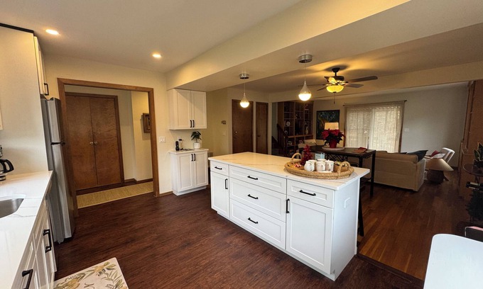 Port Jefferson House | Charming 2-bedroom townhome in Port Jefferson Its a Hop Skip and a jump to town