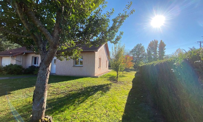 Mesnil Sous Les Cotes Cottage | Charming 2-Bedroom House with Garden, Near Gérardmer and Alsace Attractions