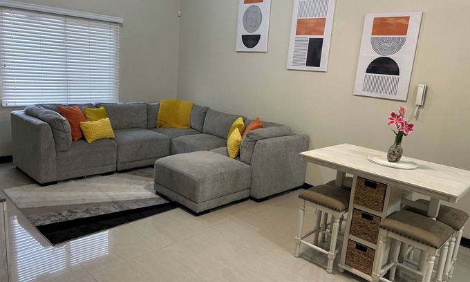 Saint Andrew Apartment | Charming 2-bedroom apartment with WiFi, AC in wonderful Kingston