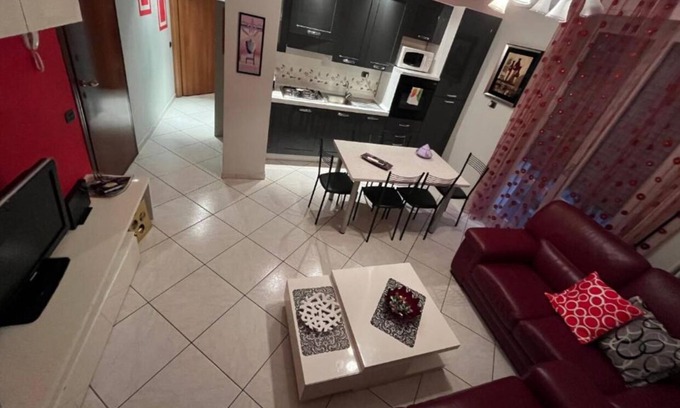 Mozzate Apartment | Charming 2-bedroom apartment with completed kitchen, nera Milano, Como and Swiss