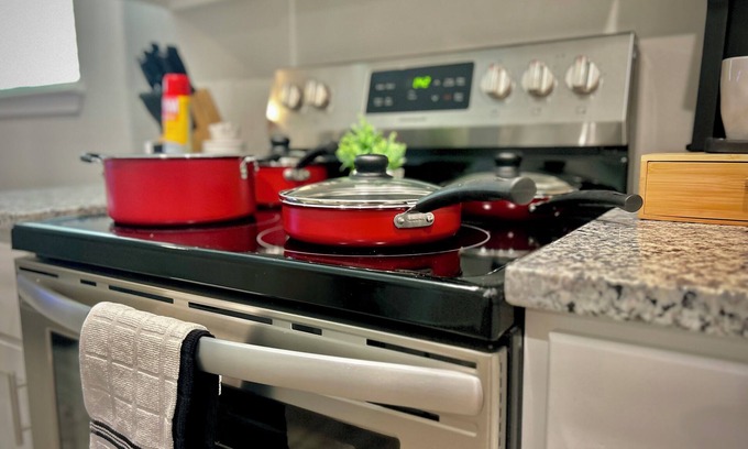Durant Apartment | Charming 2-bedroom apartment with AC, WiFi in delightful Durant