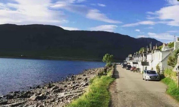 Applecross Cottage | Charming 2-bedroom cottage in Applecross with WiFi access