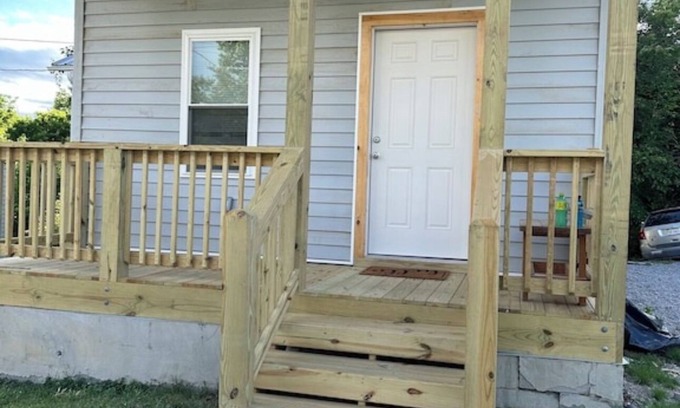 Danville House | Charming 2-bedroom house in Danville with AC and WiFi