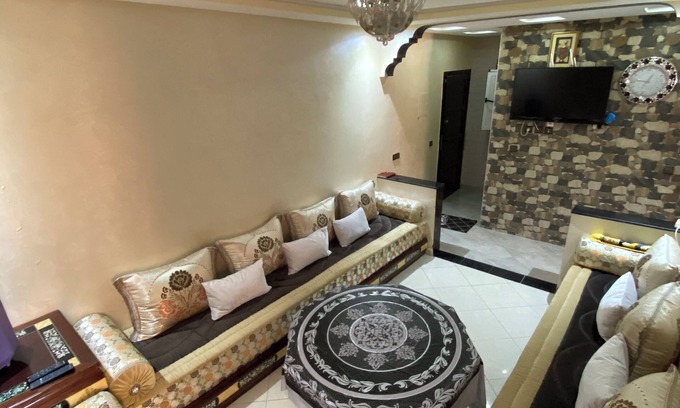 Dcheira El Jihadia Apartment | Charming 2-bedroom apartment in fabulous Souss-Massa with AC
