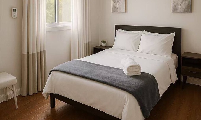 North Central House | Charming 2-bedroom with WiFi and AC in delightful Pasadena