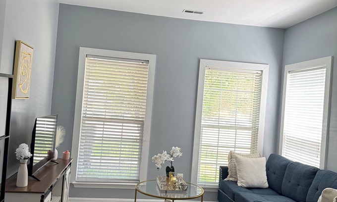 Brooklyn House | Charming 2 Bedrooms in Quiet Baltimore Townhome – All-Inclusive Perks!