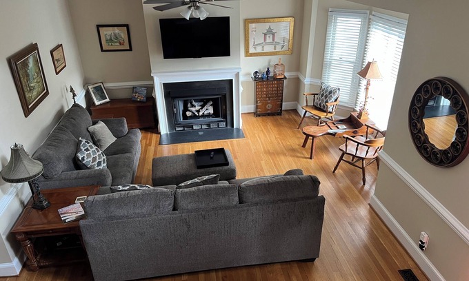 Greensboro House | Charming 2 BR townhome with office. Great central location near airport!