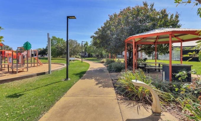 Berrimah House | Charming 2BR getaway for 4 in Berrimah. Your home away from home!