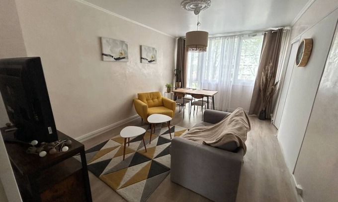 Ascq Apartment | Charming 3-bedroom apartment Grand stade Décathlon Arena