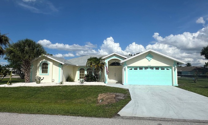 Port Charlotte House | "Charming 3-Bedroom Home with Pool Oasis"