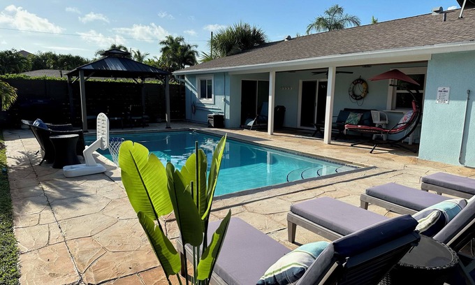 Boynton Beach House | Charming 3-bedroom house with heated pool in peaceful Boynton Beach/near Delray
