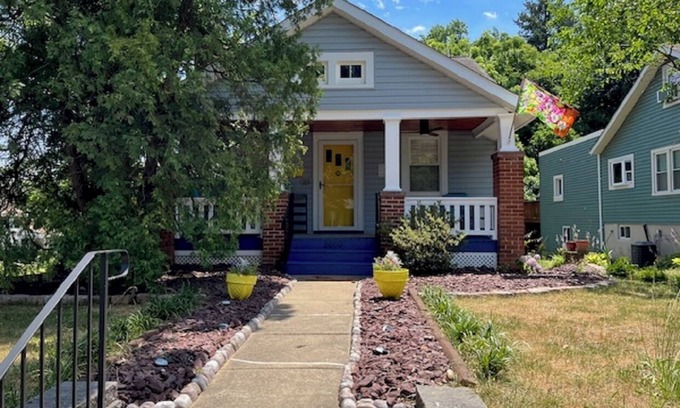 Silver Spring House | Charming 3-bedroom house in marvelous Silver Spring - 7.5 miles to White House