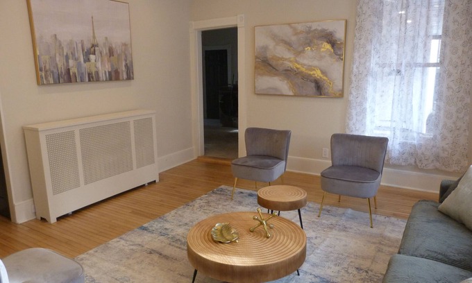 Worcester Apartment | Charming 3-bedroom apartment in Worcester