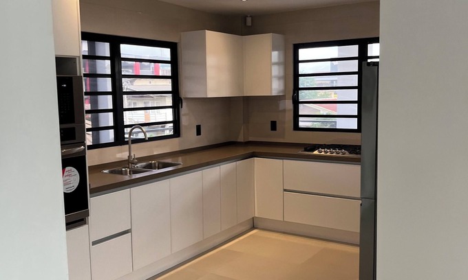 Noord Condo | Charming 3-bedroom condo with AC and WiFi in beautiful Paramaribo