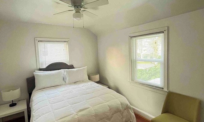 Coral Hills House | Charming 3-bedroom house by Capitol Hill DC