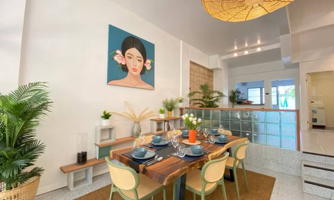 Chiang Mai House | Charming 3-bedroom townhome with AC, free wifi near Central Festival