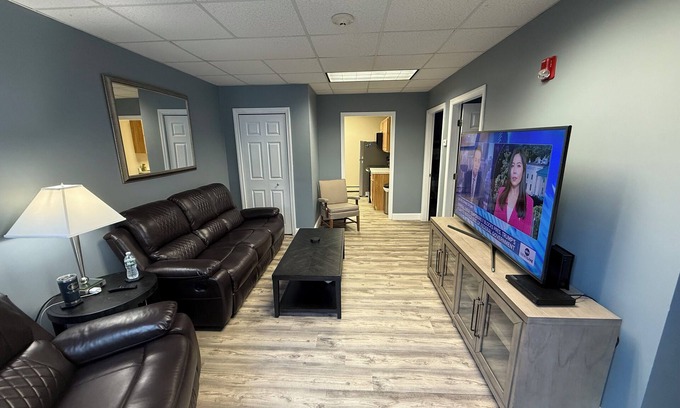 Presque Isle Apartment | Charming 3-bedroom apartment with AC, WiFi in delightful Presque Isle