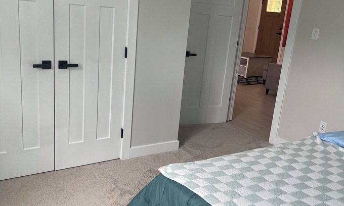 Ruther Glen House | Charming 3-bedroom house in Ruther Glen with WiFi and AC