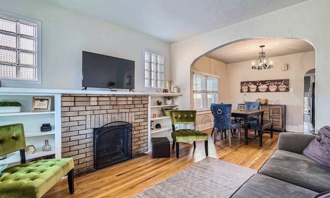 Speer House | Charming 3BR/2BA | 30+ Day Stay Near Wash Park