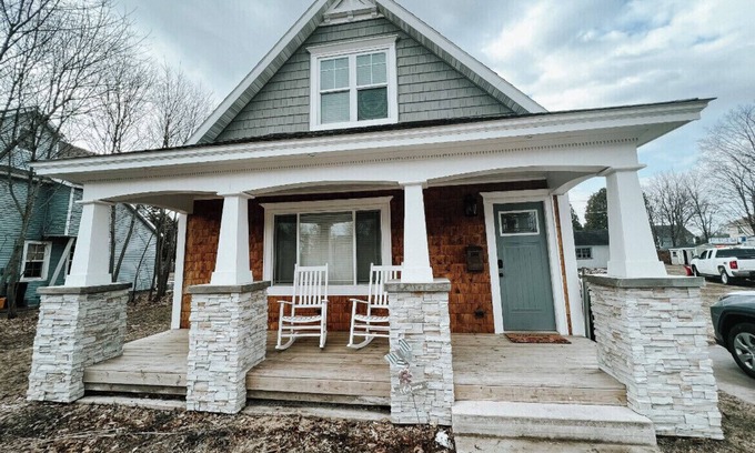 Ishpeming House | Charming 3BR Home. The Perfect Fall Escape Near Marquette, Waterfalls & Trails