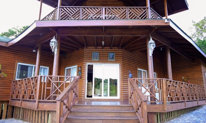 Pena Blanca House | Charming 4-bedroom house in delightful Peña Blanca with WiFi, AC